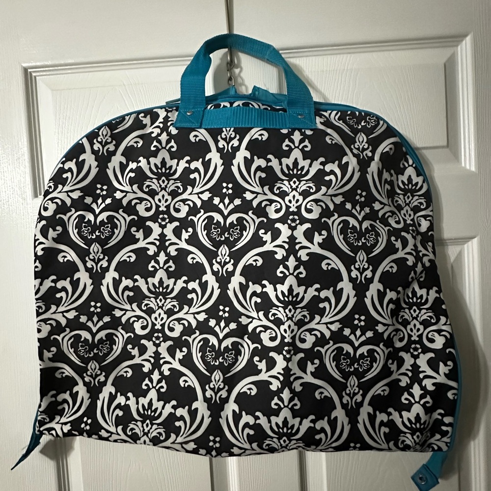 Black and White Damask Garment Bag - Picture 4 of 4